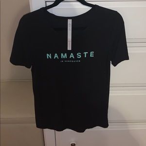 Lululemon t shirt